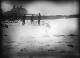 Men clearing snow at Glenfarquhar