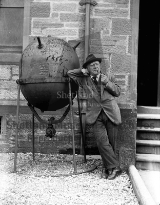 Charles Coburn, comedian outside the Town Hall