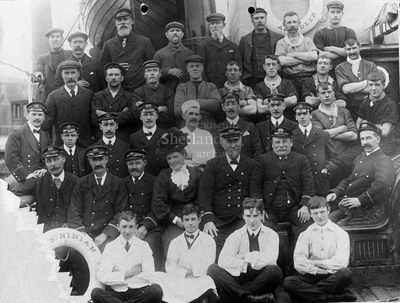 Crew of ST. NINIAN